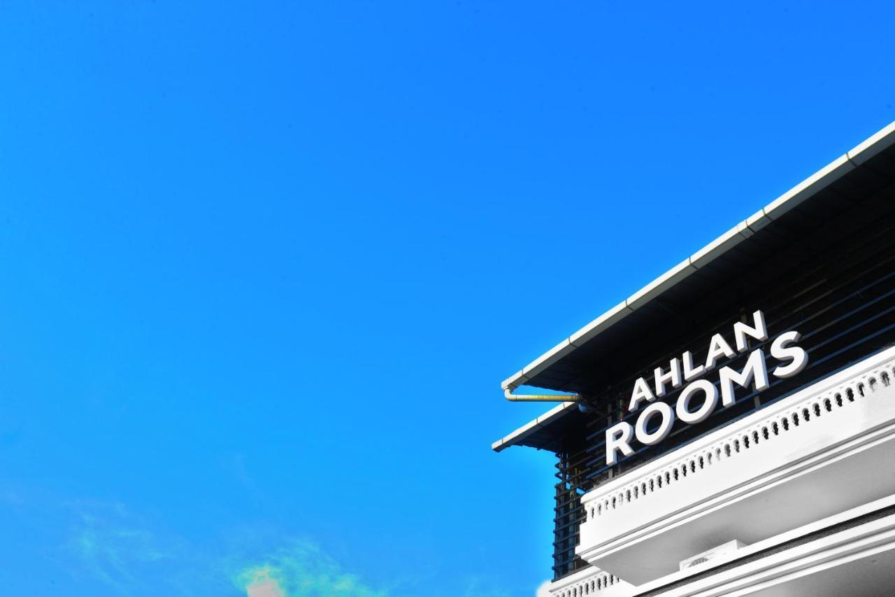 Ahlan Luxury Rooms Kochi Exteriör bild